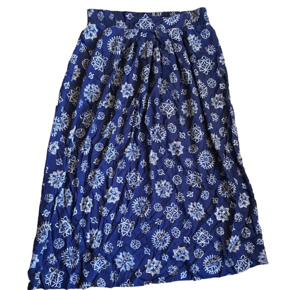 Vintage 80s Norton McNaughton Navy Blue White Medallion Rayon Midi Skirt M L - Picture 5 of 7